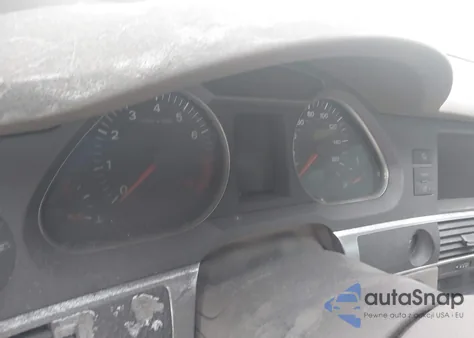 2006 Audi A6 3.2 из США, поврежденный, VIN WAUDG74F06N060244